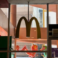 Photo taken at McDonald&amp;#39;s by 柏逸 翟. on 2/14/2024