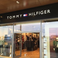 tommy hilfiger arena mall
