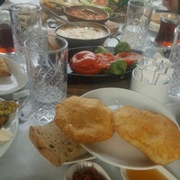 Foto diambil di İskele Et &amp;amp; Balık Restaurant oleh Çilek pada 12/5/2021