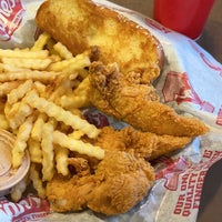 Photo taken at Raising Cane&amp;#39;s Chicken Fingers by Y on 4/3/2022