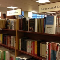 Photo taken at Chapters by Rossy E. on 11/18/2012