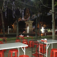 Photo taken at ข้าวต้มอัศวิน by PowJung P. on 2/1/2013
