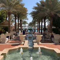 Photo taken at Kempinski Hotel &amp;amp; Residences Palm Jumeirah by Abdulelah on 10/14/2022