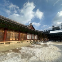 Photo taken at Woljeongsa by Jine P. on 1/5/2024
