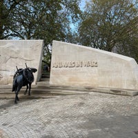 Photo taken at Animals In War Memorial by Marina M. on 11/4/2023