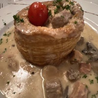 Photo taken at A la Ville de Nancy - Restaurant by Marina M. on 12/8/2022