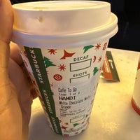 Photo taken at Starbucks by Hmdi T on 12/15/2022