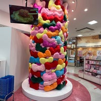 Photo taken at Hello Kitty Japan by sangsoo k. on 6/8/2023