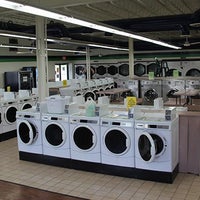 Foto tirada no(a) East Wash Laundry por East Wash Laundry em 12/16/2019