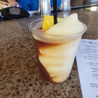 Photo taken at Honu Pool Bar &amp;amp; Grill by Alyson G. on 7/24/2018