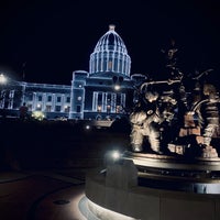 Снимок сделан в Arkansas State Capitol пользователем Mo 12/26/2021