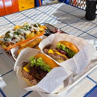 Снимок сделан в South West ( Burger &amp; Fries ) пользователем BM 10/27/2021