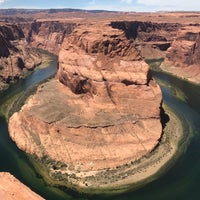 Photo taken at Horseshoe Bend Overlook by Mathieu D. on 7/20/2018