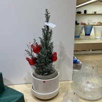 Photo taken at iittala / イッタラ 玉川高島屋S.C by みや ふもく on 12/4/2023