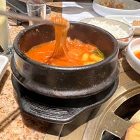 Foto diambil di Da On Fine Korean Cuisine oleh WeSiang L. pada 3/26/2022