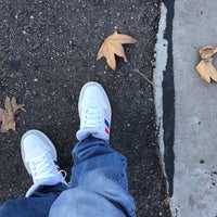 Review Fry's Electronics