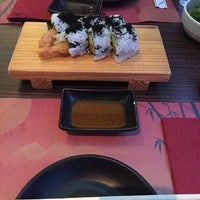 Foto tomada en Kyoto Sushi &amp; Grill  por Sennur el 1/18/2015