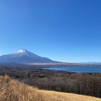 Photo taken at 山中湖 パノラマ台 by 万就 山. on 1/17/2024