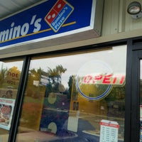 Photo taken at Domino&amp;#39;s Pizza by 🔪🩸The Final Girl🩸🪚 on 10/1/2016