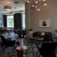 Foto diambil di Fairfield Inn &amp;amp; Suites by Marriott Dayton oleh Alaa Y. pada 6/5/2021