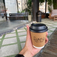 Photo taken at Swing coffee house by 🇰🇼 on 11/9/2020