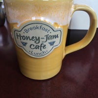 Photo taken at Honey-Jam Cafe by Nallely G. on 7/28/2016