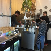 Das Foto wurde bei MacIntyre Coffee von Ed H. am 3/16/2017 aufgenommen