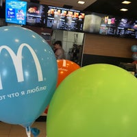 Photo taken at McDonald&amp;#39;s by Нацтенько W. on 4/20/2018