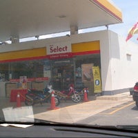 Photo taken at Shell by |P5s |. on 7/8/2013