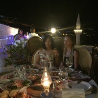 Das Foto wurde bei Zinbad Restaurant &amp;amp; Bar von Fazlı S. am 6/7/2016 aufgenommen