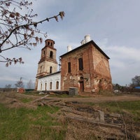 Photo taken at Смоленский храм с.Устье by Витте Адам on 5/8/2021
