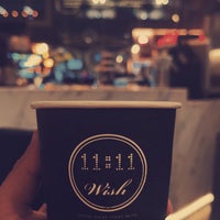 รูปภาพถ่ายที่ 11:11 Wish Cafe โดย Turki bin bandar 🏍 เมื่อ 8/23/2021