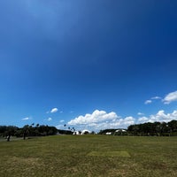 Photo taken at Tsujido Kaihin Park by た〜き on 8/11/2023