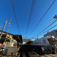 Photo taken at Hon-Kugenuma Station (OE14) by た〜き on 1/2/2023