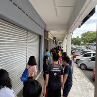 Photo taken at Tong Huat Confectionary 东发饼家 by HP on 4/9/2022