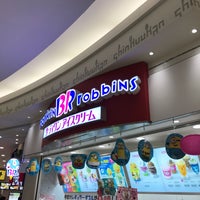 Photo taken at Baskin-Robbins by Level 3. on 8/19/2018