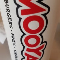 Photo taken at MOOYAH Burgers, Fries &amp;amp; Shakes by Rob B. on 5/14/2018