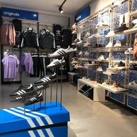 Photo taken at adidas by Beer Sarochinee C. on 8/13/2018
