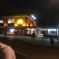 Photo taken at McDonald&amp;#39;s by Dogan C. on 10/27/2021