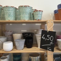 Foto tirada no(a) Cerâmicas Na Linha por Gauthier G. em 3/12/2016