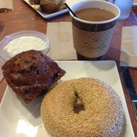 Review Paradise Bakery & Café