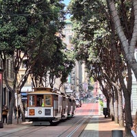 Photo taken at Powell Street Cable Car Turnaround by Luís M. on 4/10/2024