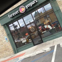 Photo taken at Forever Yogurt - St Charles by VisuaLStimuluS A. on 10/28/2014