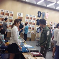 Photo taken at The Tokyo Art Book Fair by Hara S. on 9/23/2013