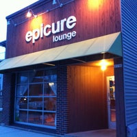รูปภาพถ่ายที่ Epicure Lounge โดย Dane S. เมื่อ 3/26/2013
