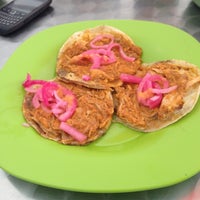 2/10/2013에 Christian M.님이 Tacos Maya에서 찍은 사진