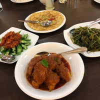 Amy Heritage Nyonya Cuisine Asian Restaurant In Malacca