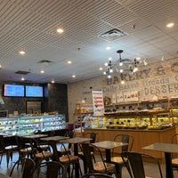 Foto diambil di Shilla Bakery &amp;amp; Cafe (Tysons Corner) oleh Abduljawad_FH pada 9/30/2019