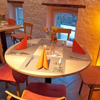 รูปภาพถ่ายที่ Restaurant Café Kostbar โดย Restaurant Café Kostbar เมื่อ 2/9/2020
