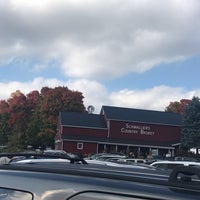 Photo taken at Schwallier&#39;s Country Basket by Beverlie R. on 10/15/2018